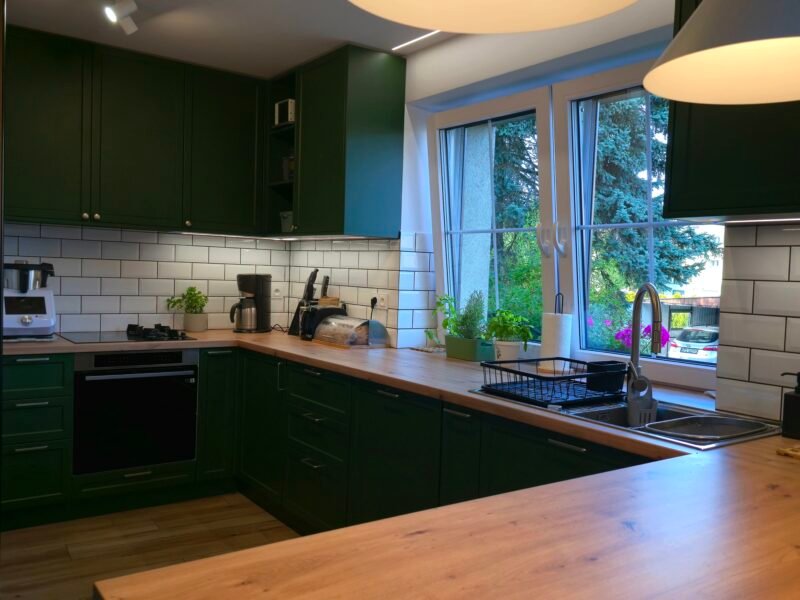 MODERNEO - Tworzymy meble które pasują do twojego życia